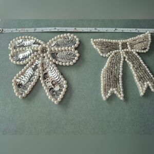 Elegant Silver and Pearl Bows Applique